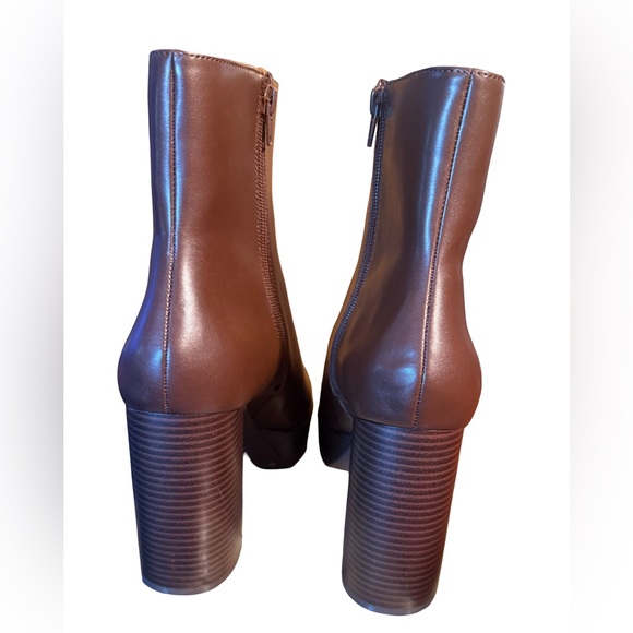 Alfani NWT Sz 10 Chic Brown Vegan Leather Platform Block Heeled Boots (SH115) - Picture 6 of 12
